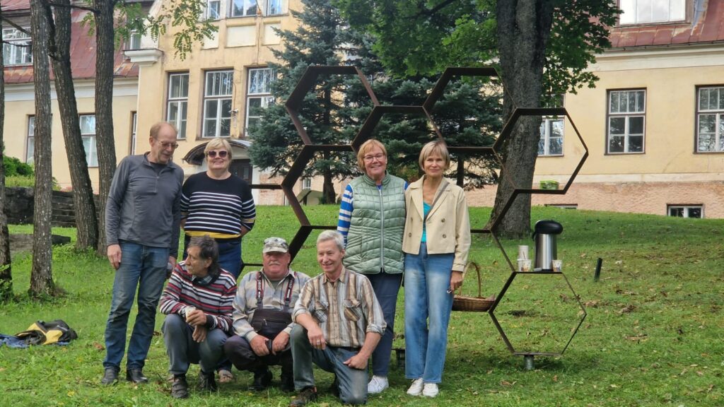 Kopienas pārstāvji pie vides objekta